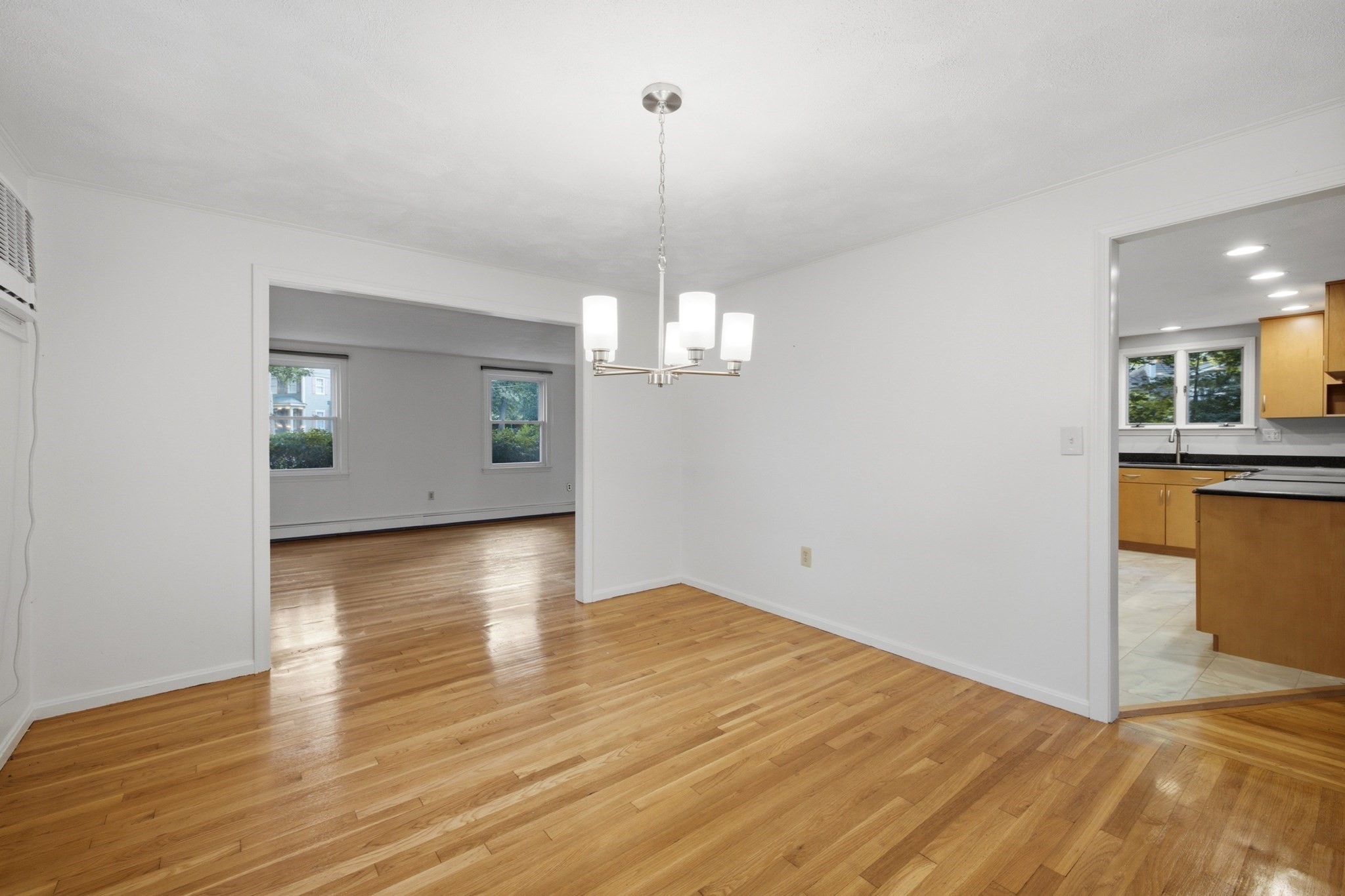 101 Winter Street Property Photo 6