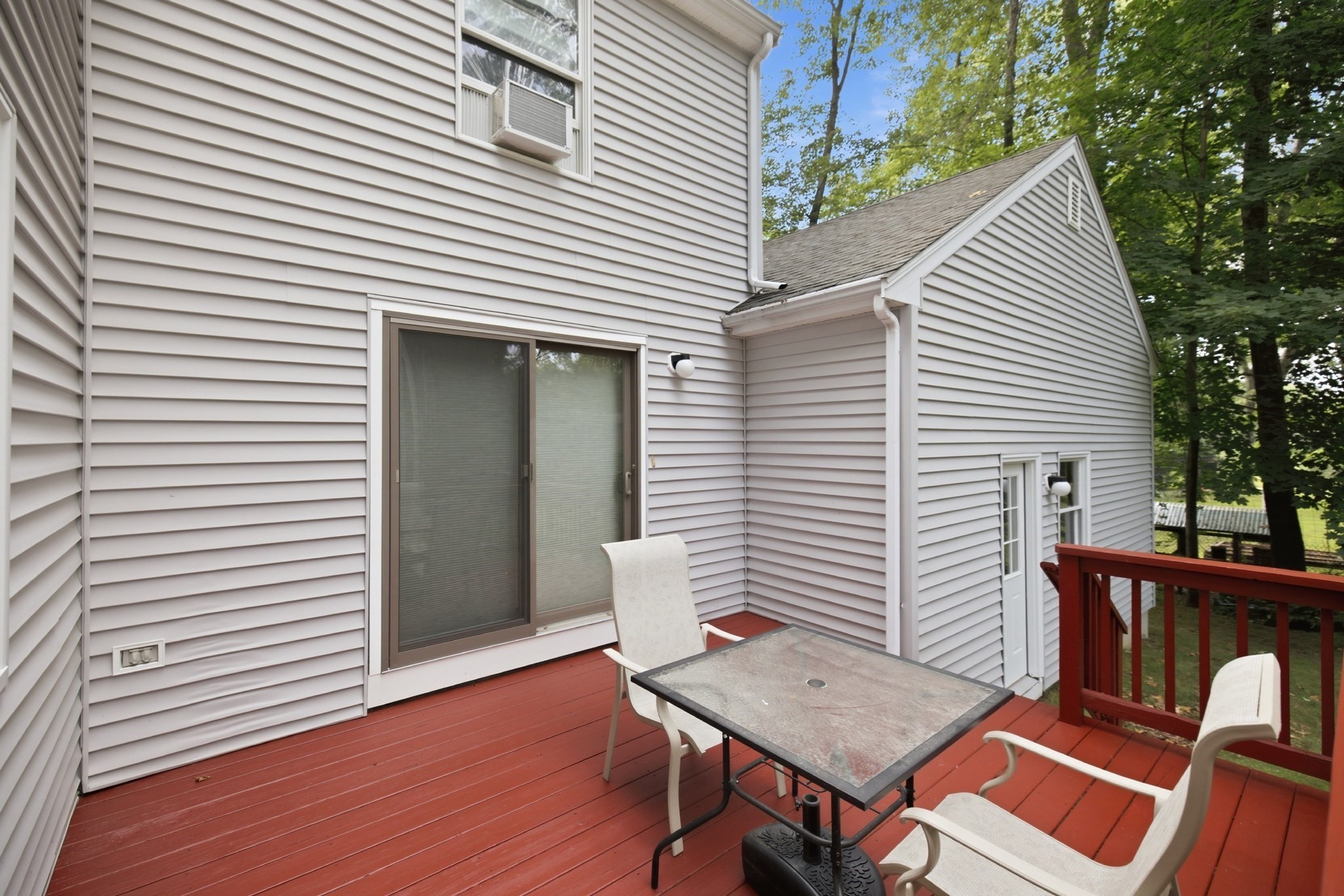 101 Winter Street Property Photo 26