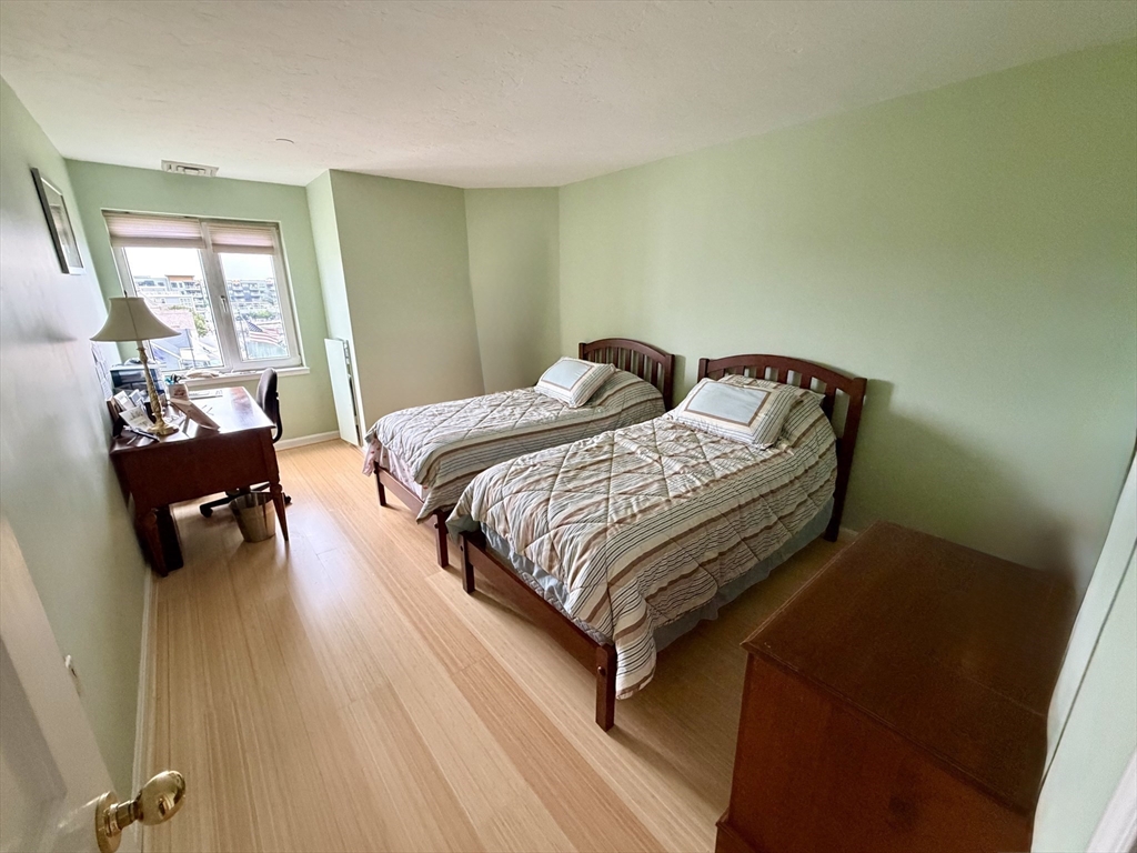 2001 Marina Dr # 410 Property Photo 33
