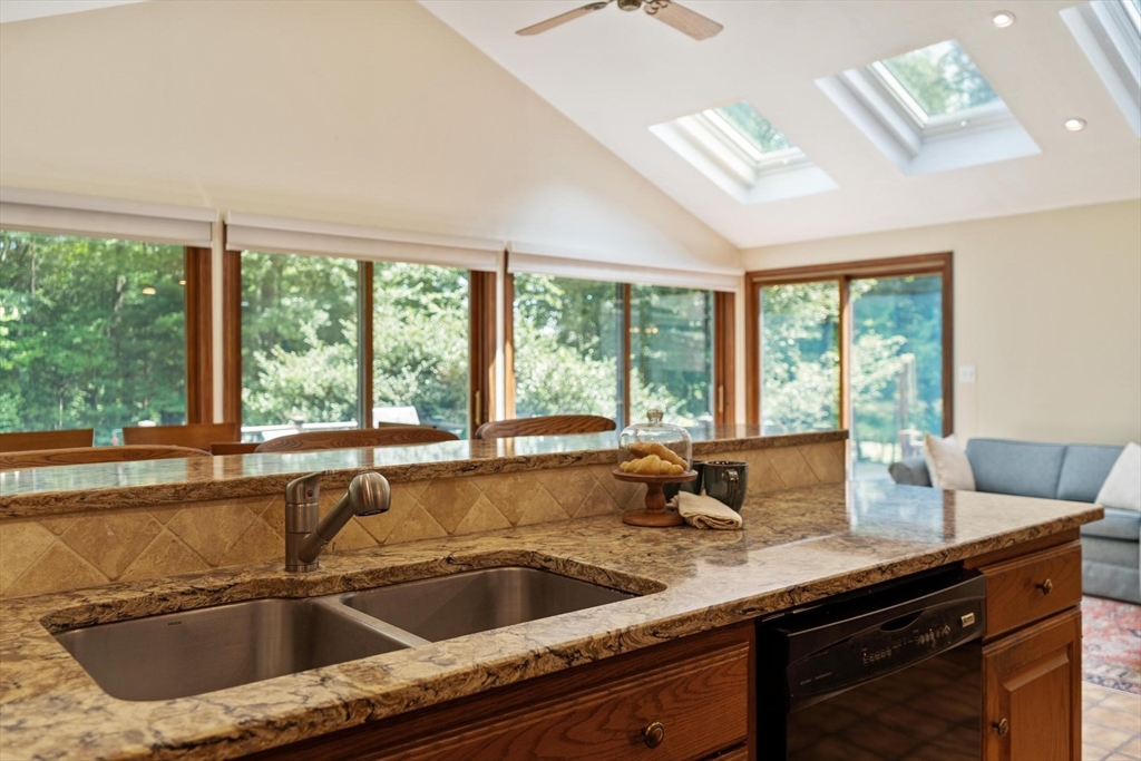 105 Slough Property Photo 17