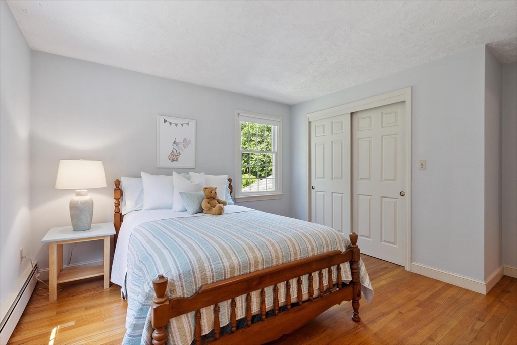 105 Slough Property Photo 28