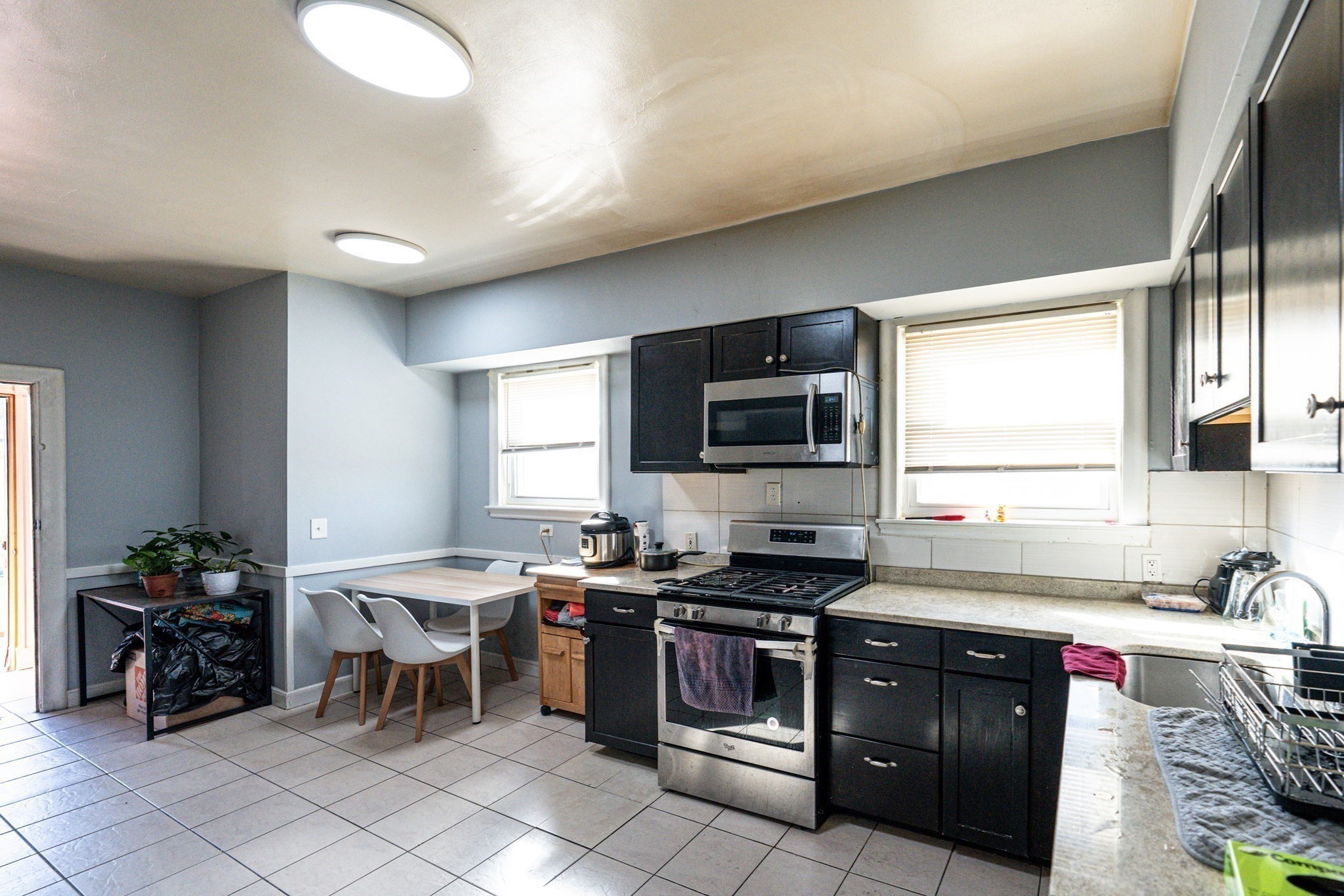 27 Wave Ave # C Property Photo 2