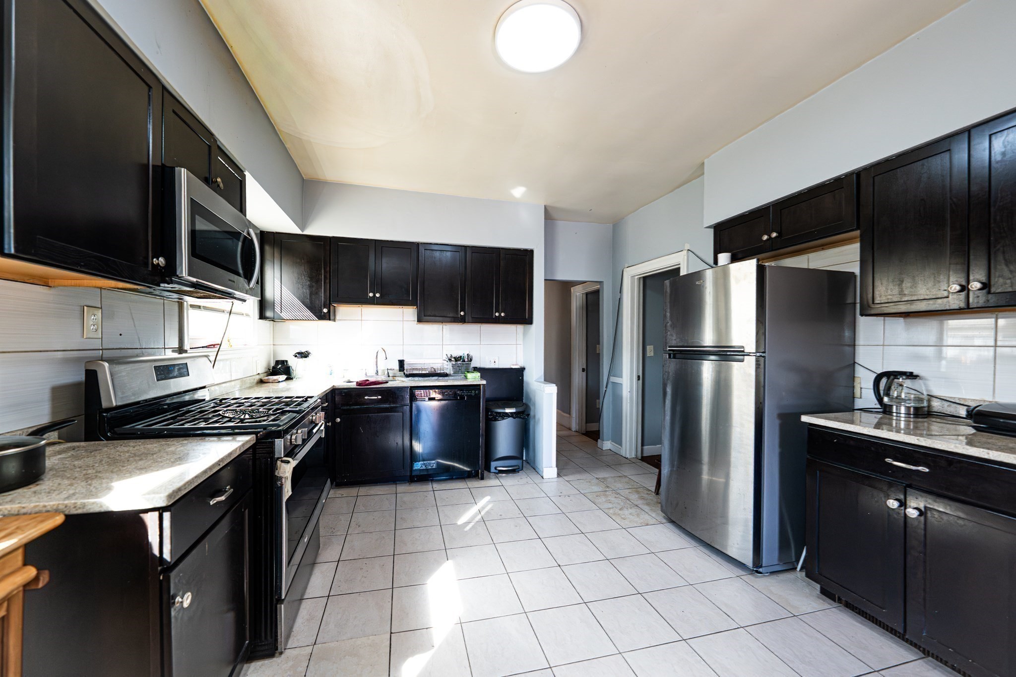 27 Wave Ave # C Property Photo 10
