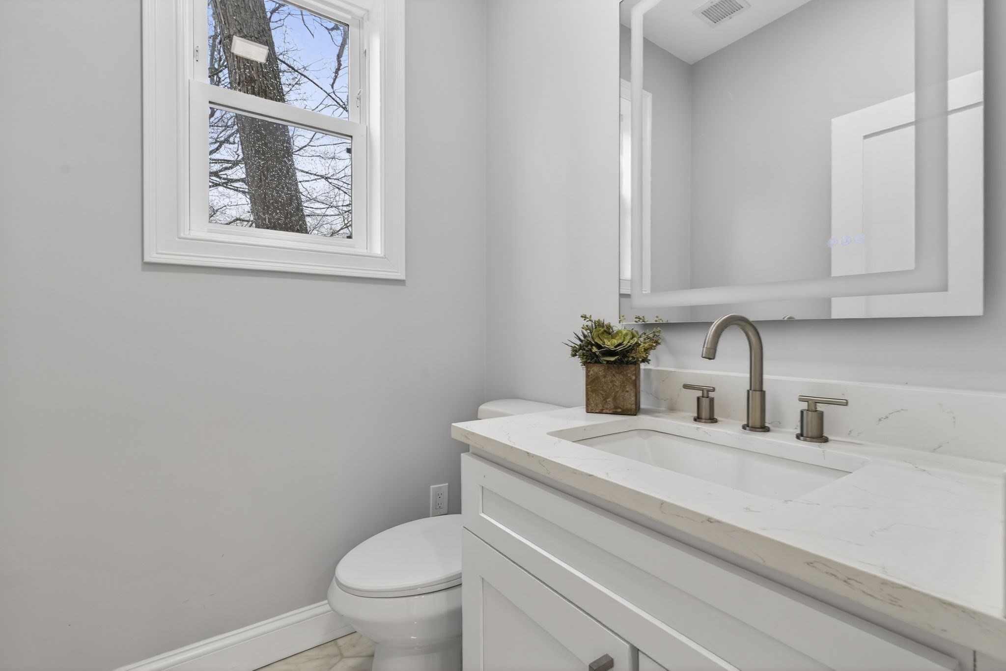 72 Westborough Rd # 1 Property Photo 12