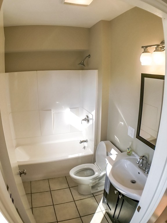 130 Metropolitan Ave # 2 Property Photo 6