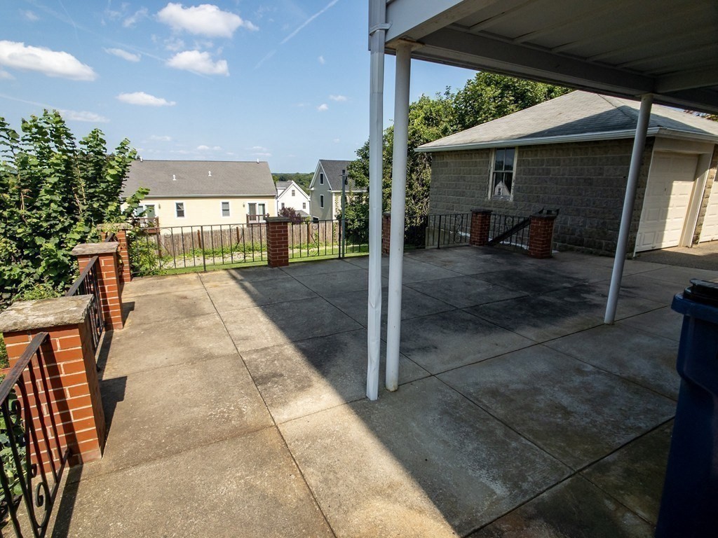 130 Metropolitan Ave # 2 Property Photo 8