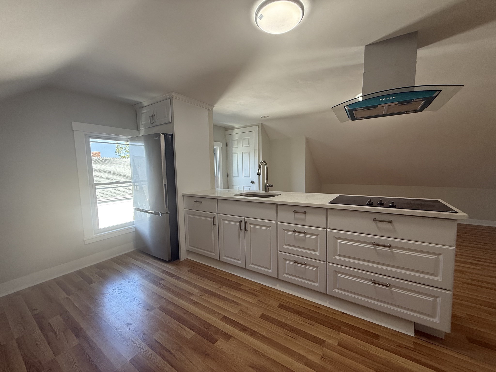 376 Summer St # 3 Property Photo 6