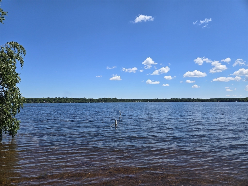 131a Beach Street Property Photo 15