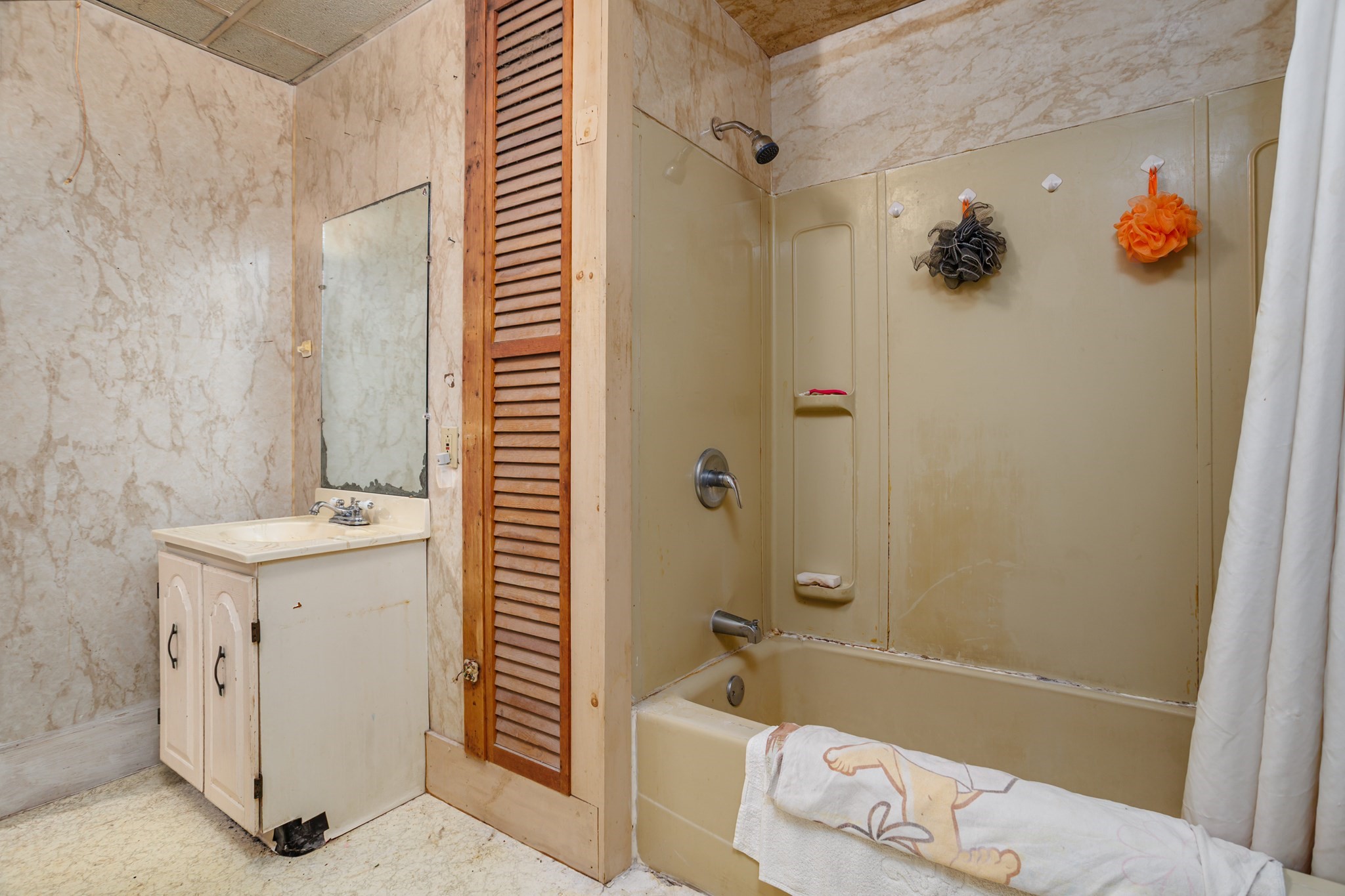 105 State St Property Photo 31