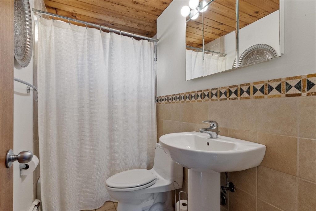 64 Woodside Rd Property Photo 16