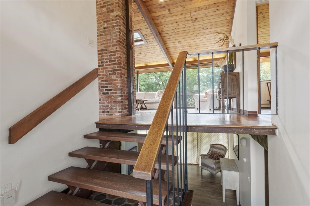64 Woodside Rd Property Photo 17
