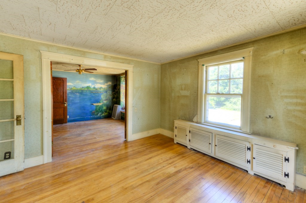 17 Hunnewell Rd Property Photo 19
