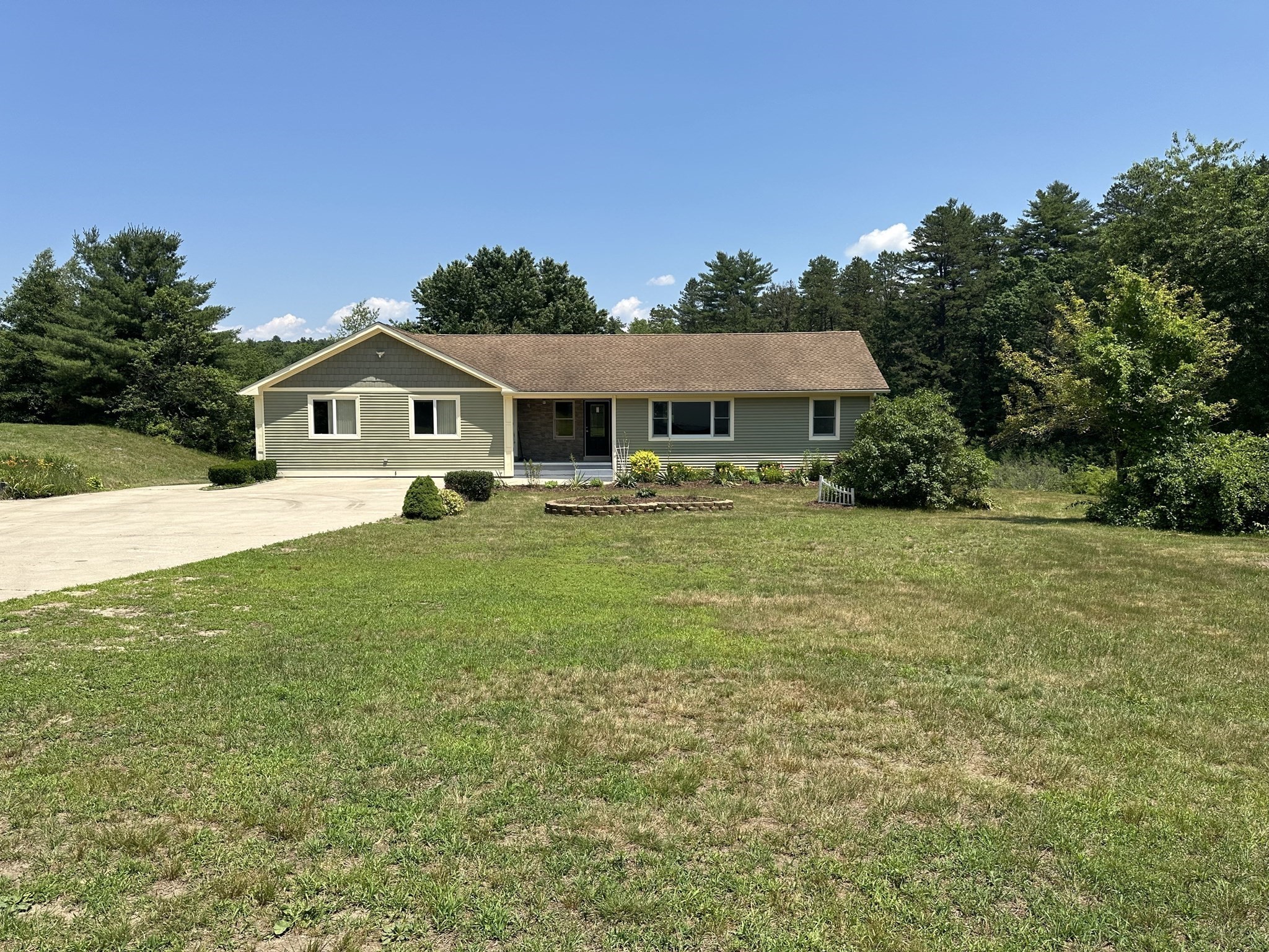 72 Stafford Road Property Photo 2