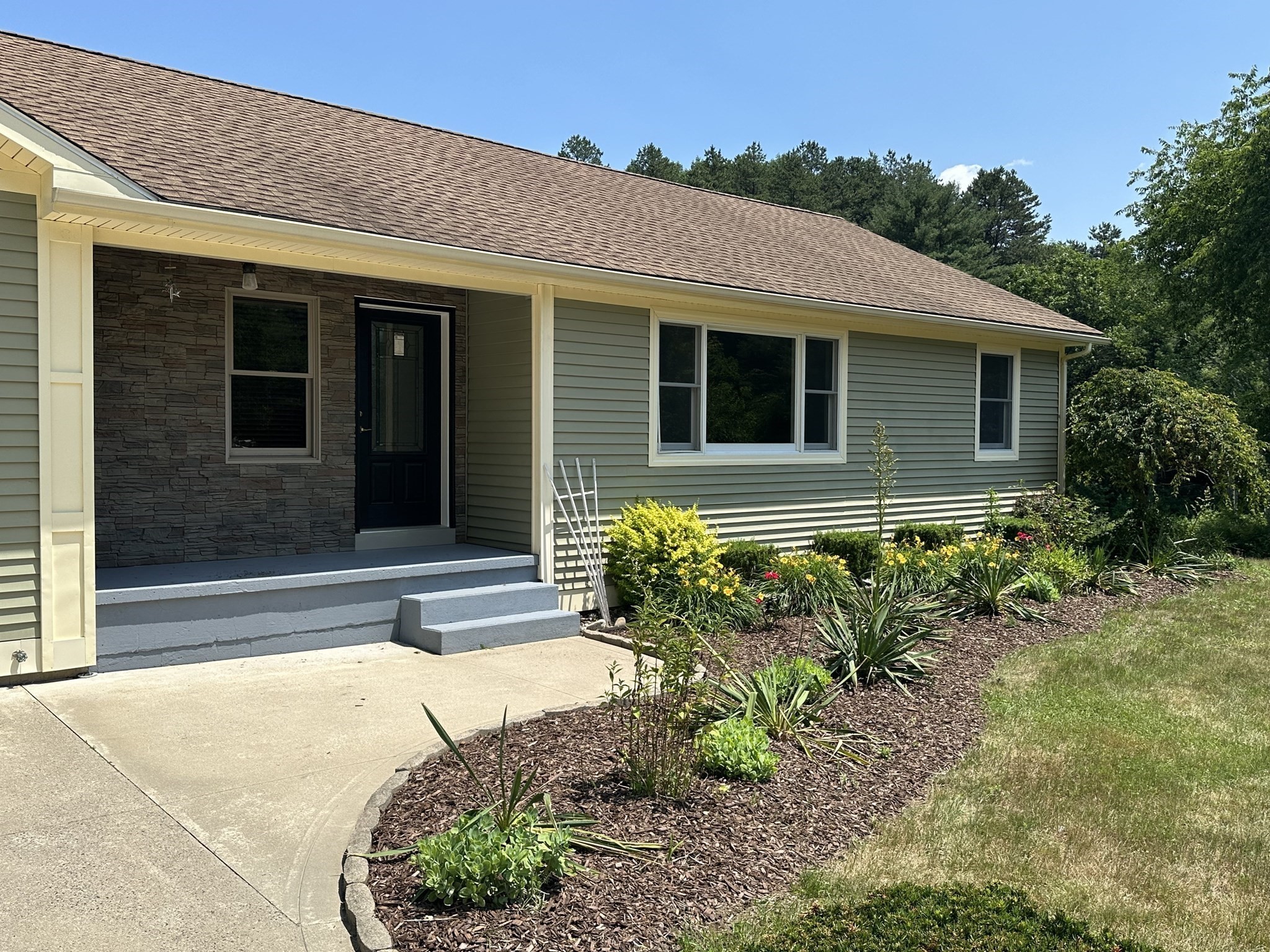 72 Stafford Road Property Photo 13