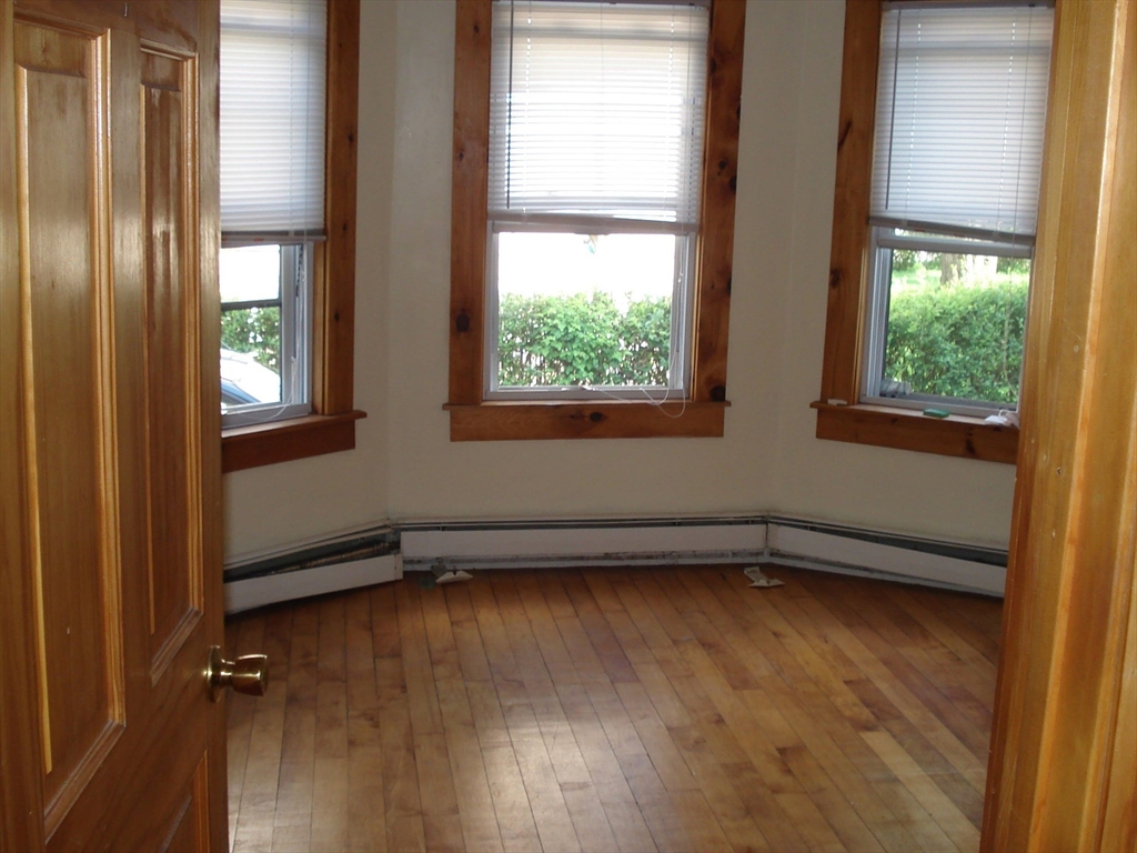17 Tampa St Property Photo 14