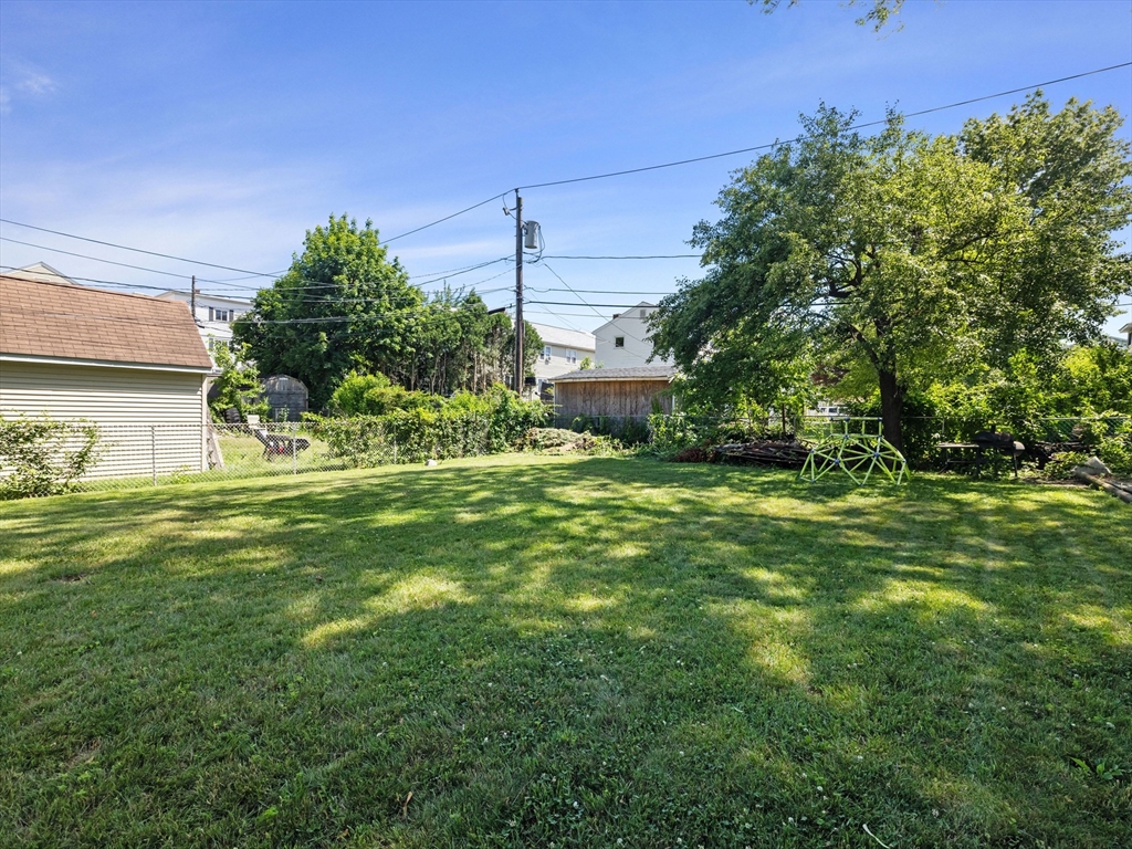 17 Tampa St Property Photo 34
