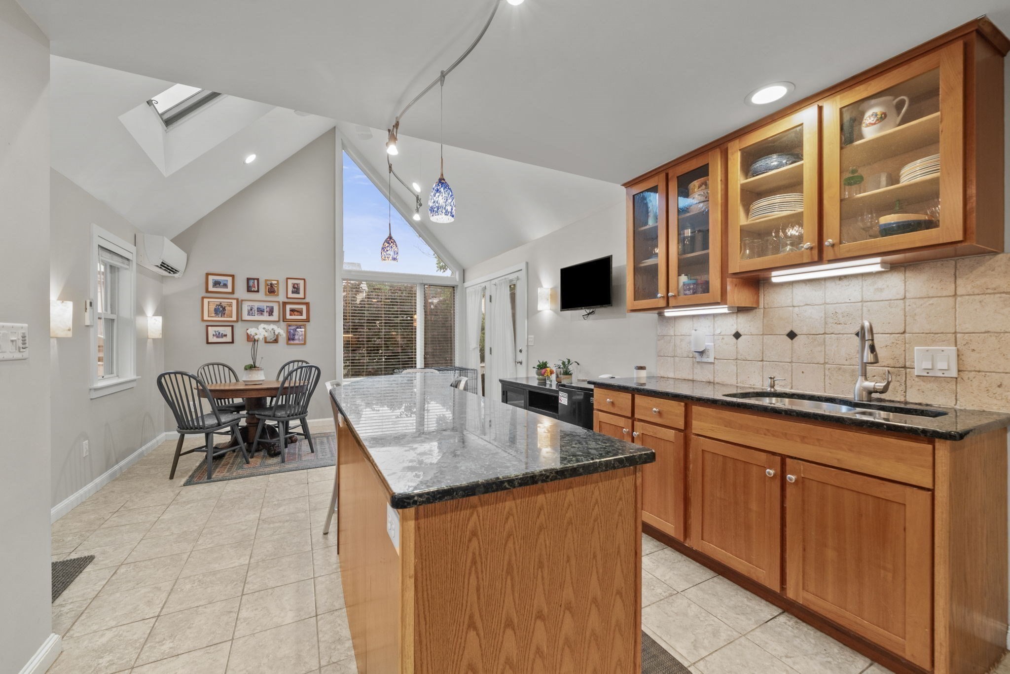12 Chester St Property Photo 3