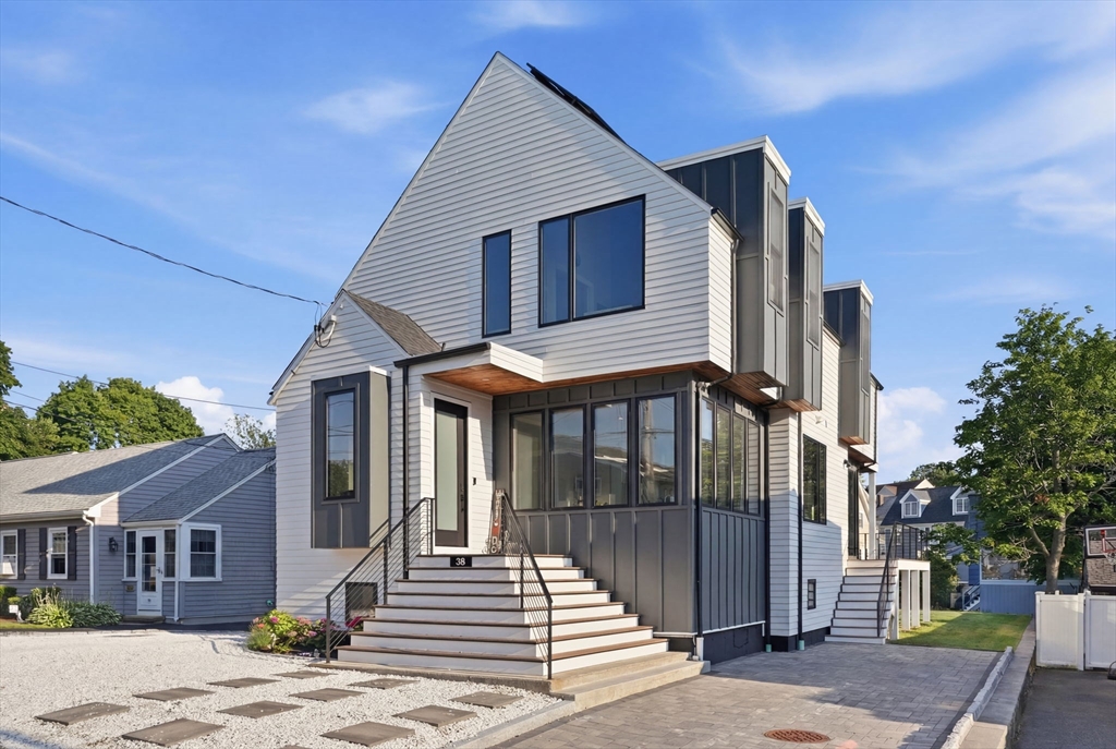 38 Nahant Ave Property Photo 1