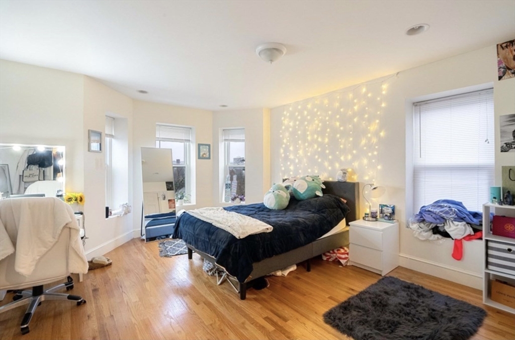 85 Fort Ave # 2 Property Photo 10
