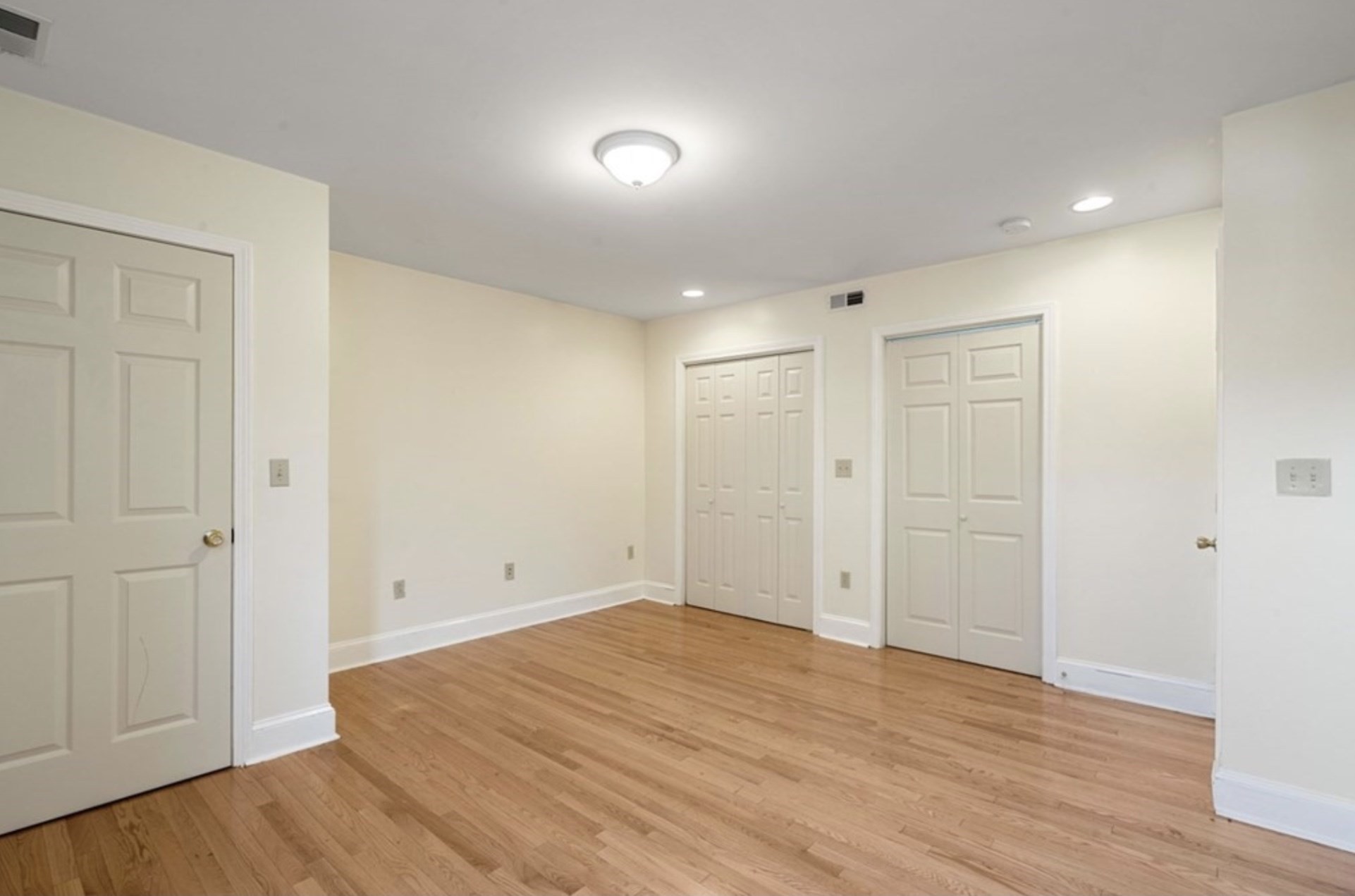 85 Fort Ave # 1 Property Photo 10