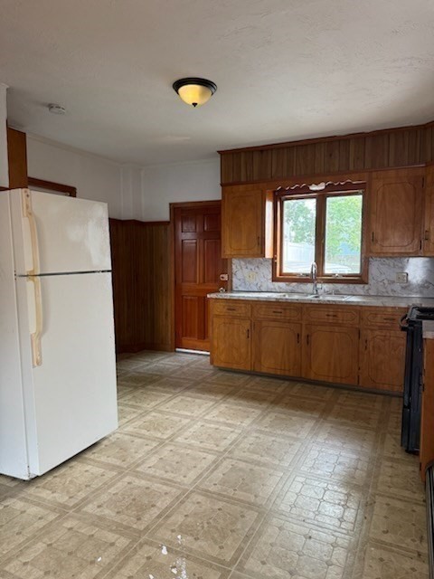 58 Forest St Property Photo 6