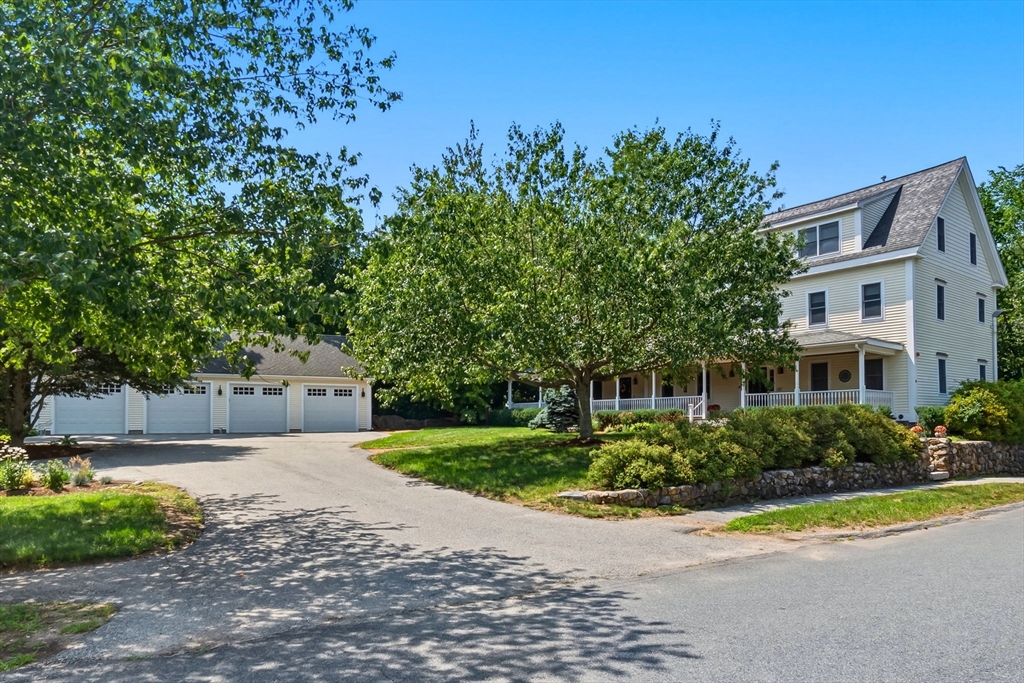 10 Friend Ct # 3 Property Photo 2