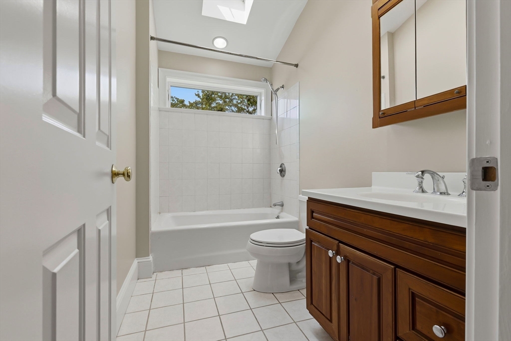 10 Friend Ct # 3 Property Photo 15