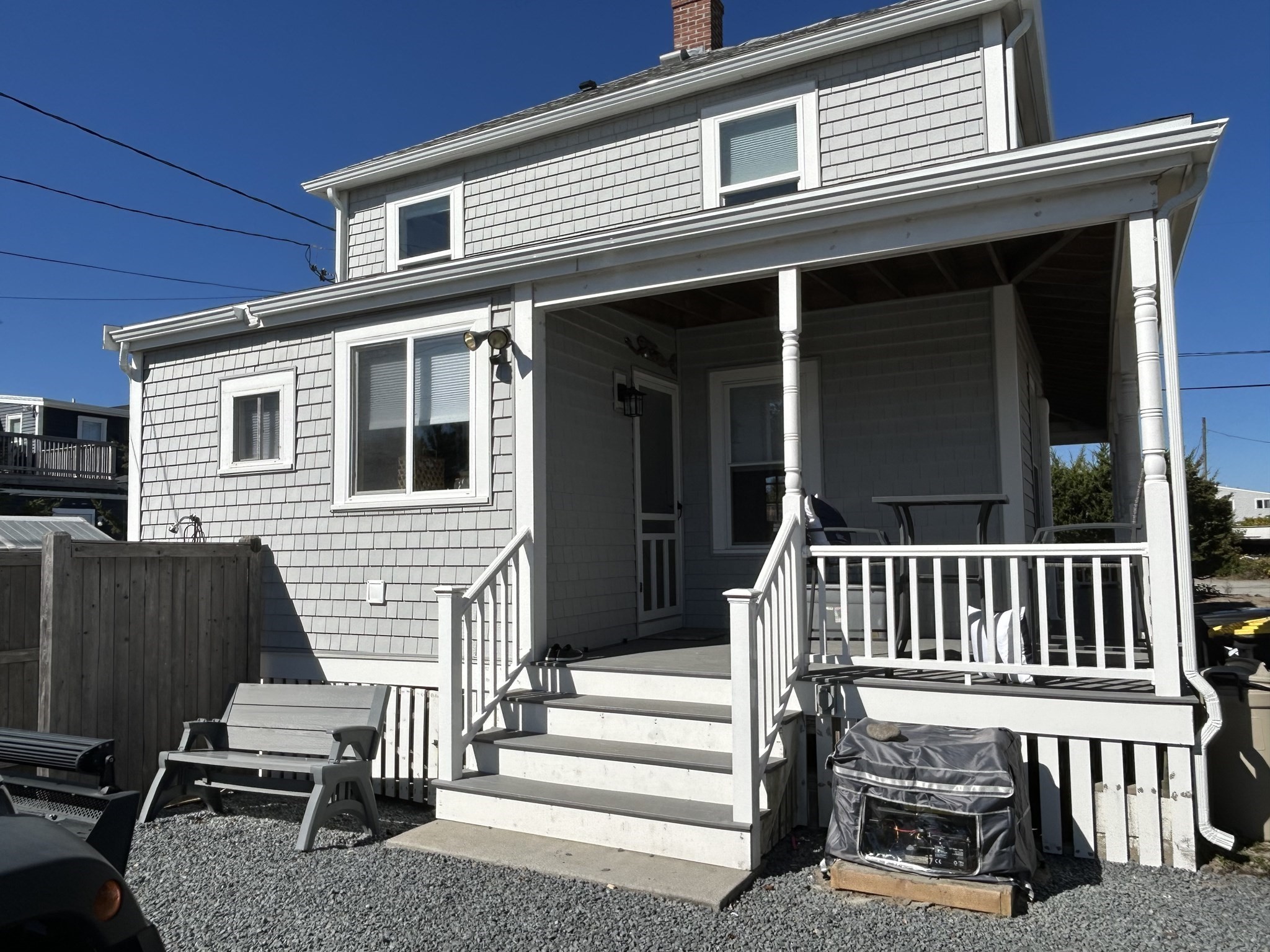 18 Marshfield Ave Property Photo 5