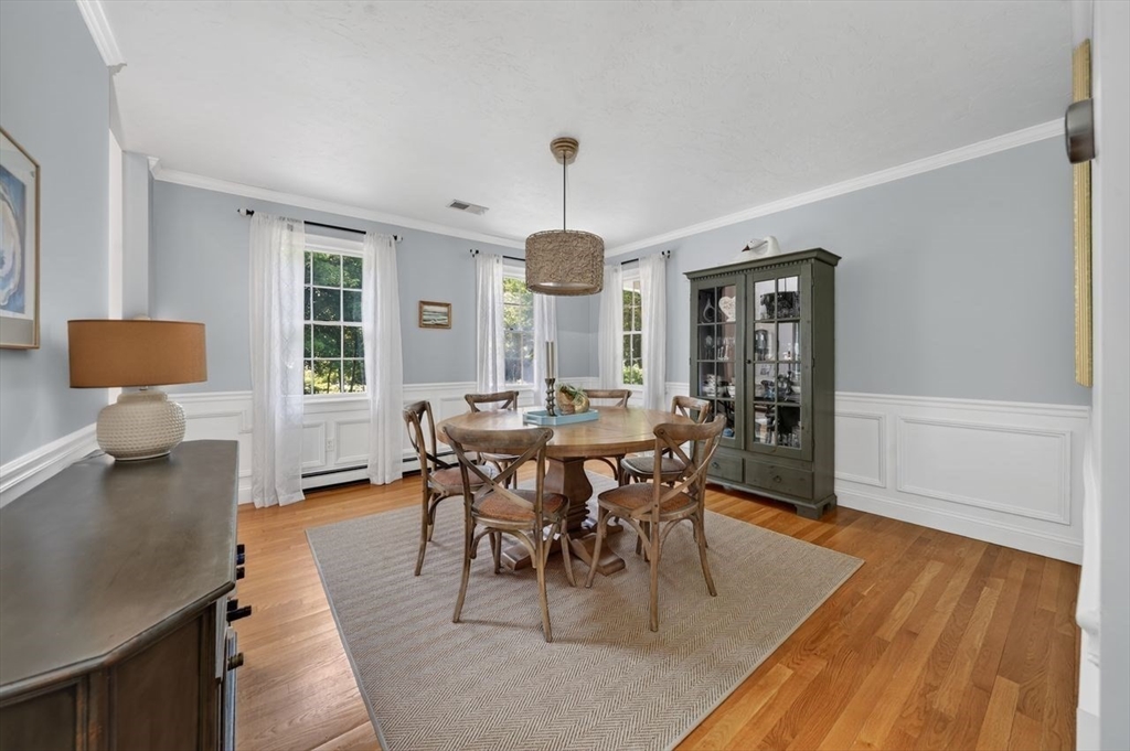 60 Old Oaken Bucket Rd Property Photo 11