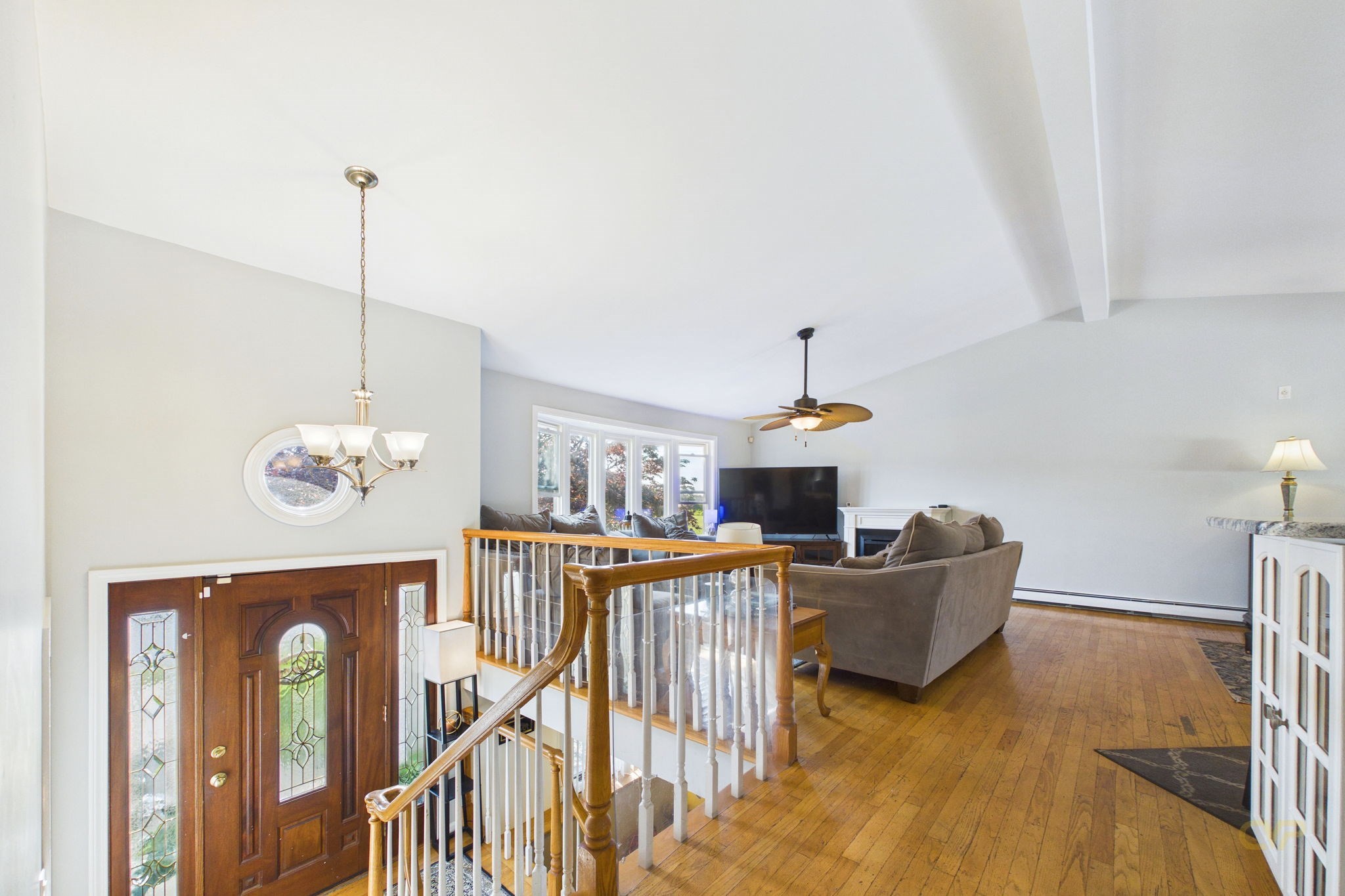 6 Lighthouse Ln Property Photo 5