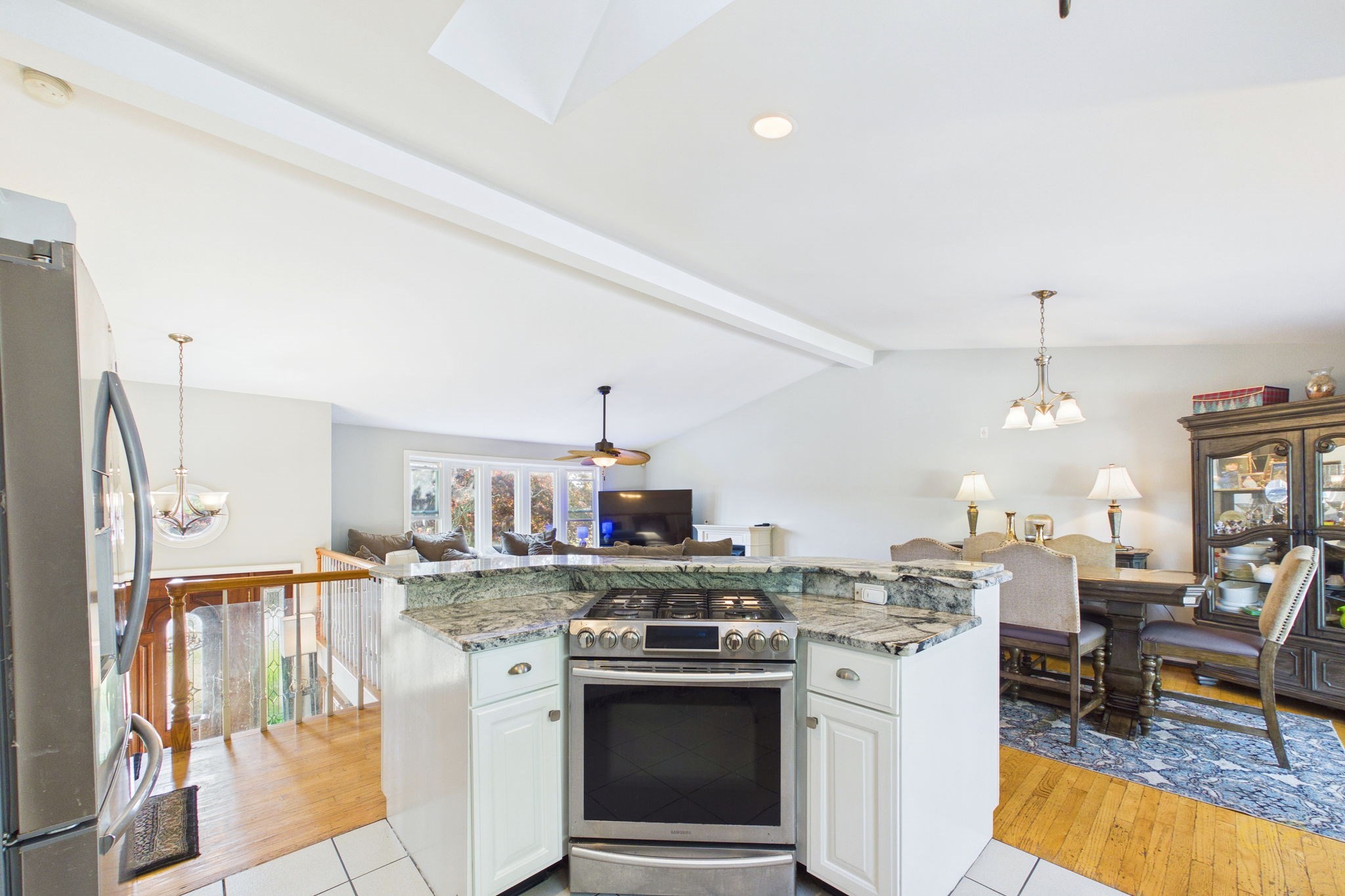 6 Lighthouse Ln Property Photo 18