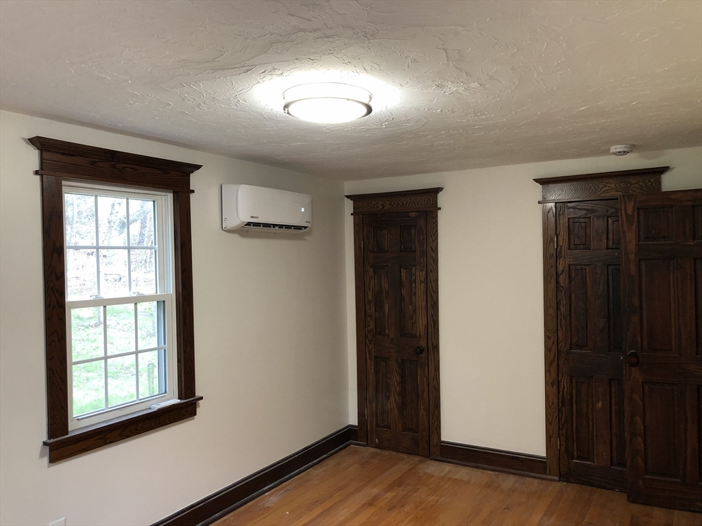 132 Main St Property Photo 7