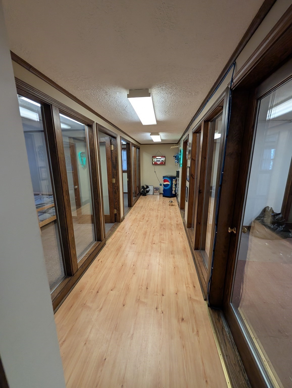 100 Davis St Property Photo 15