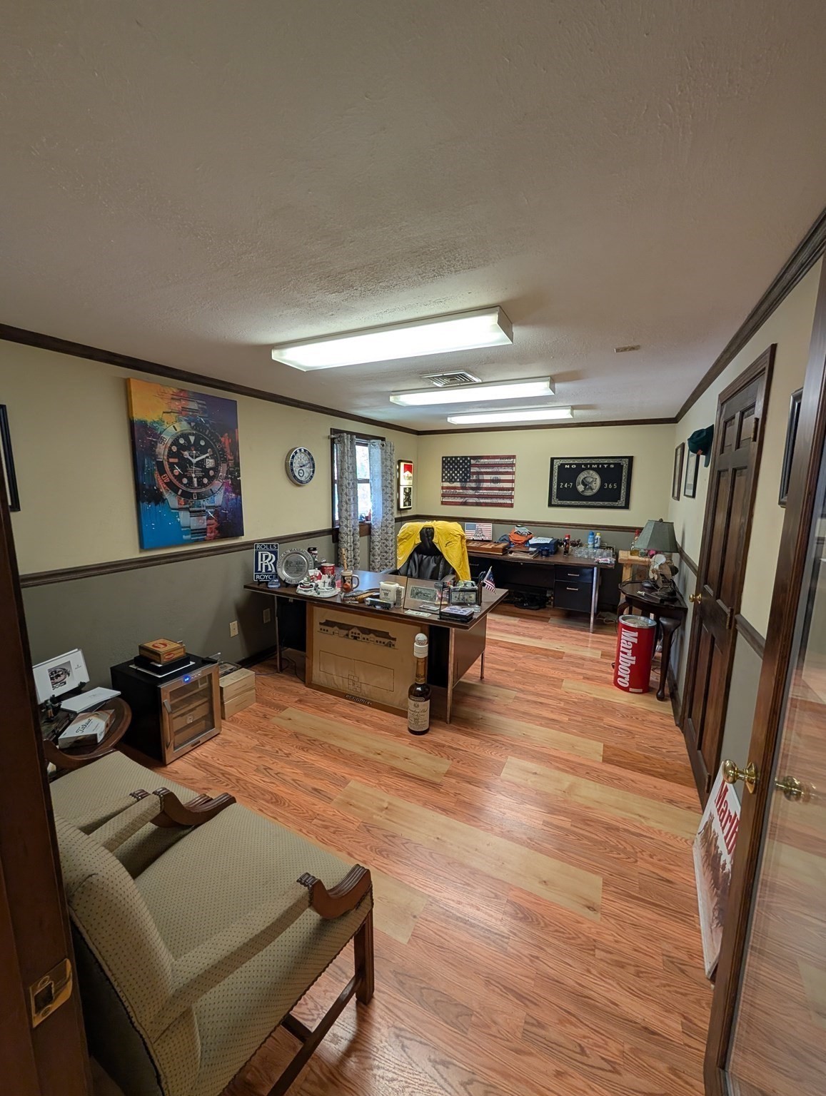 100 Davis St Property Photo 16