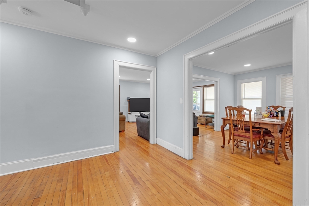 18 Mount Vernon St Property Photo 1