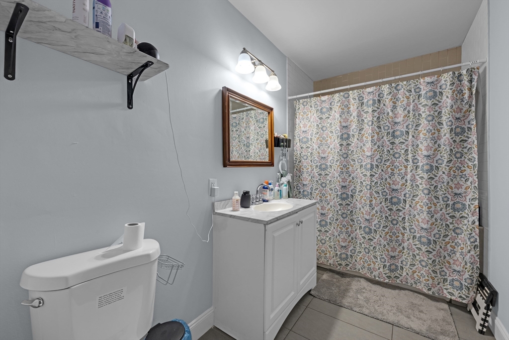 18 Mount Vernon St Property Photo 15