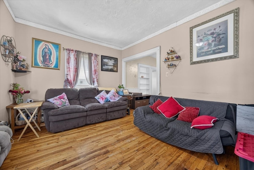 4 Richmond St Property Photo 14