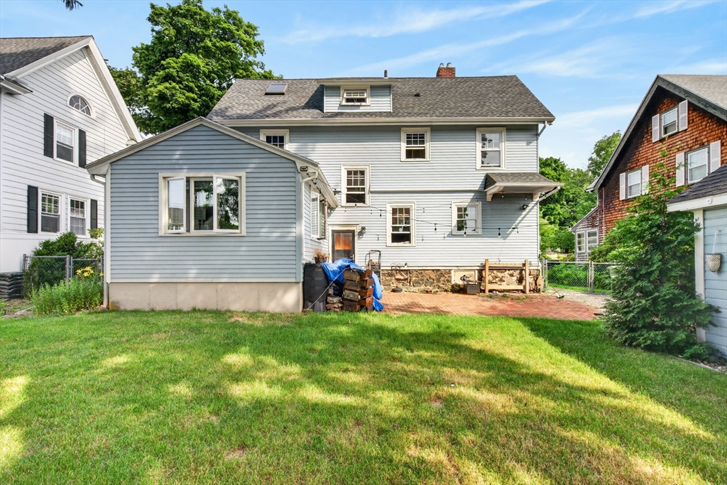 18 Sturtevant Street Property Photo 8