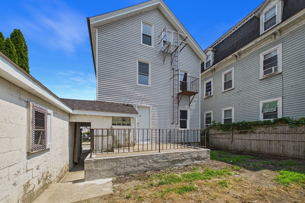 201 Wade St Property Photo 33