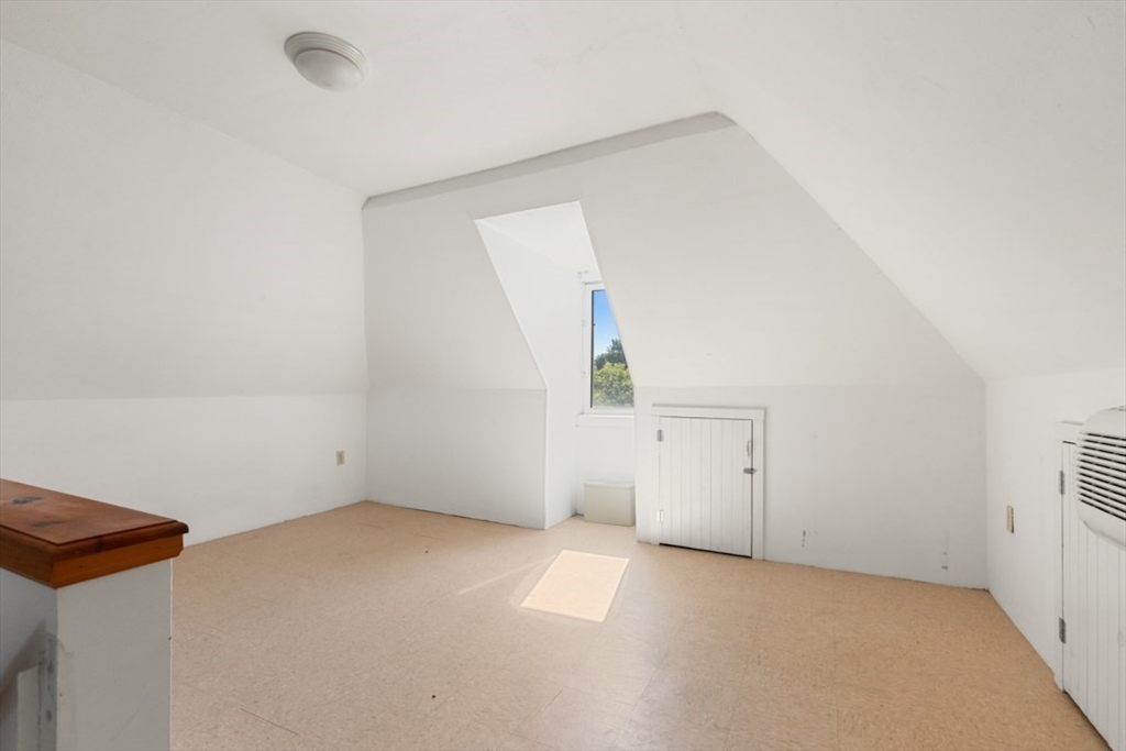 64 Cleveland St Property Photo 8