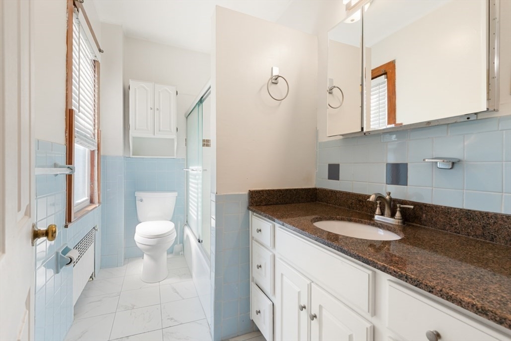 64 Cleveland St Property Photo 10