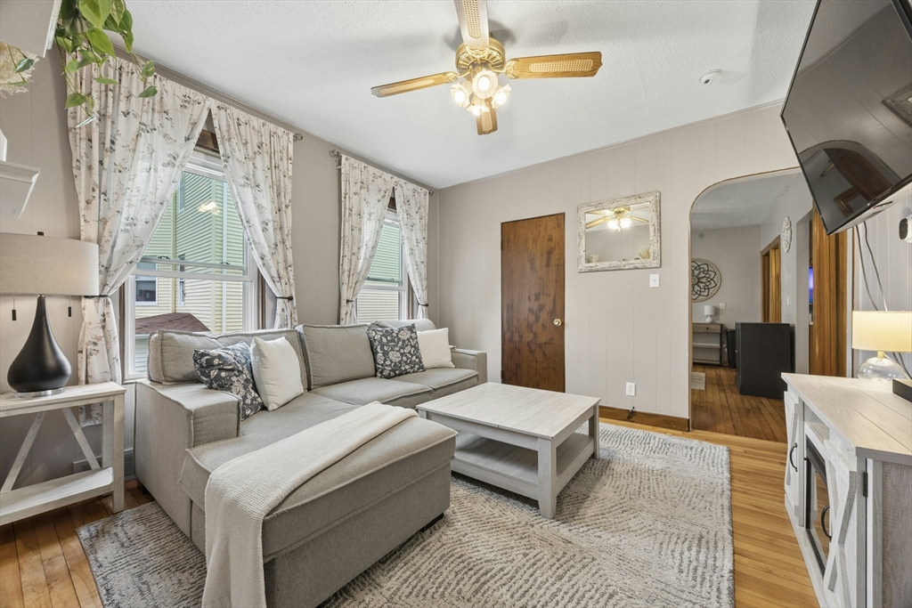 188 Vernon Street Property Photo 3