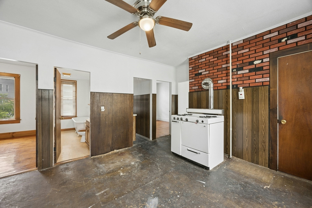 188 Vernon Street Property Photo 22