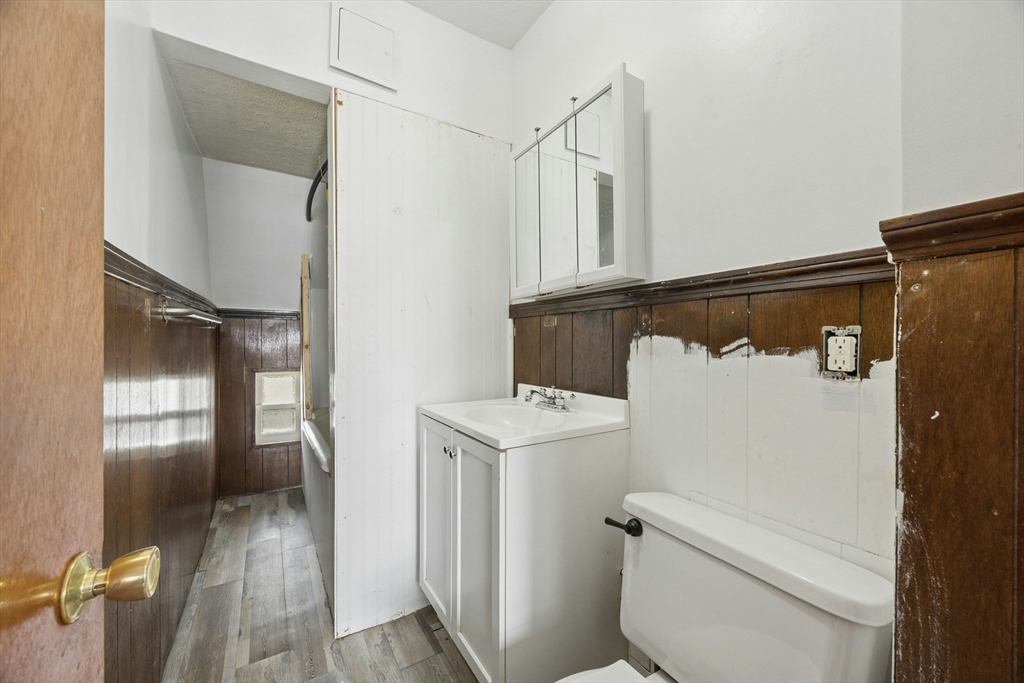 188 Vernon Street Property Photo 26