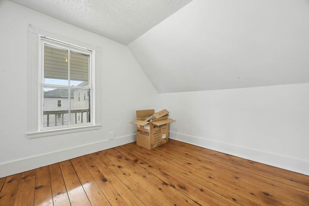 188 Vernon Street Property Photo 35