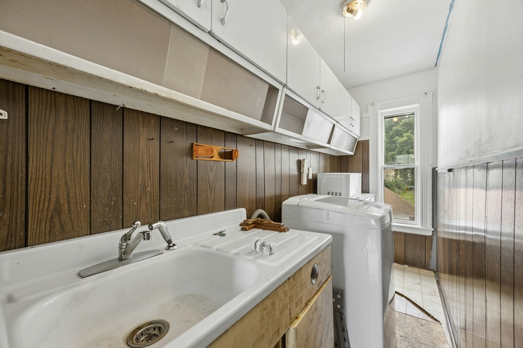 188 Vernon Street Property Photo 36