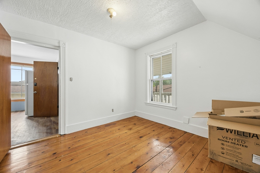 188 Vernon Street Property Photo 39