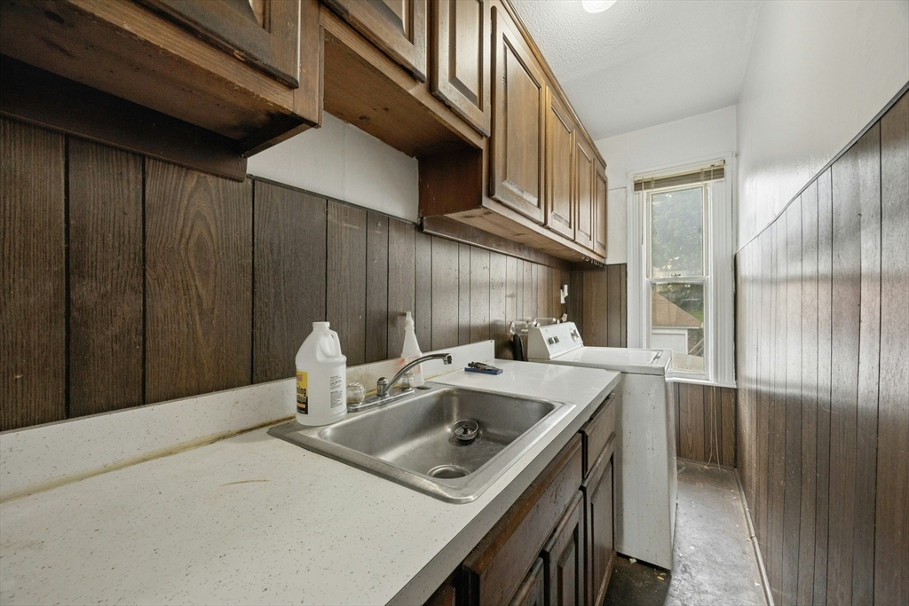 188 Vernon Street Property Photo 40
