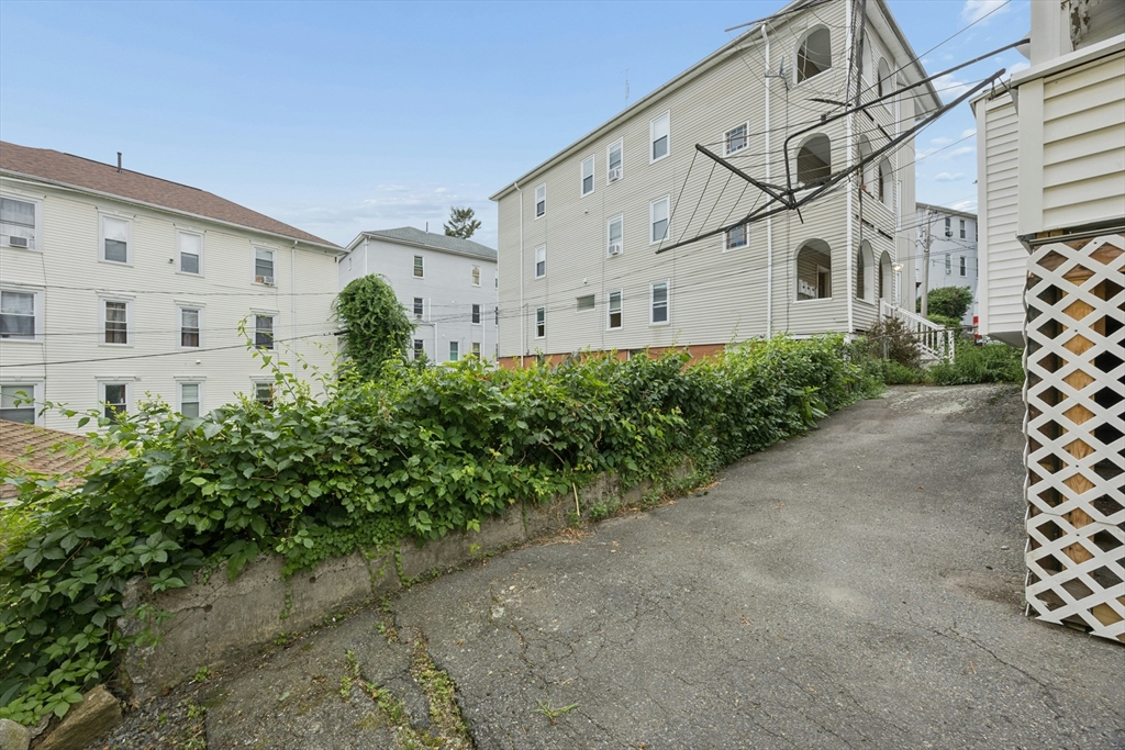 188 Vernon Street Property Photo 42