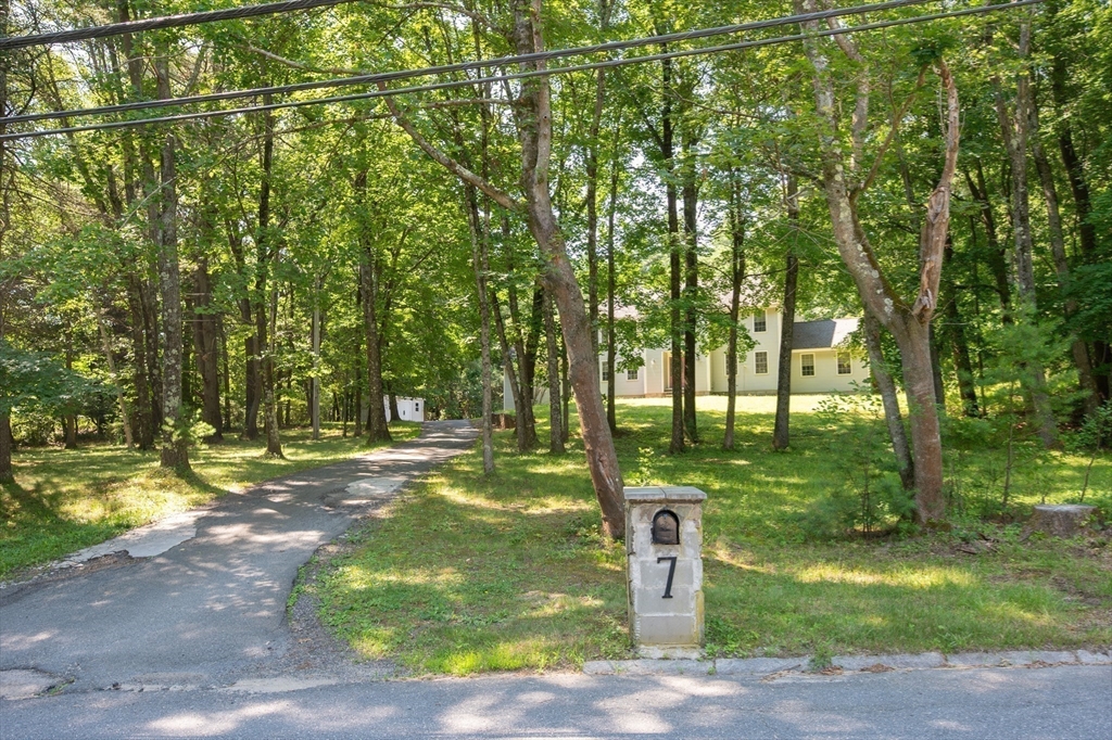 7 Fuller Lane Property Photo 2